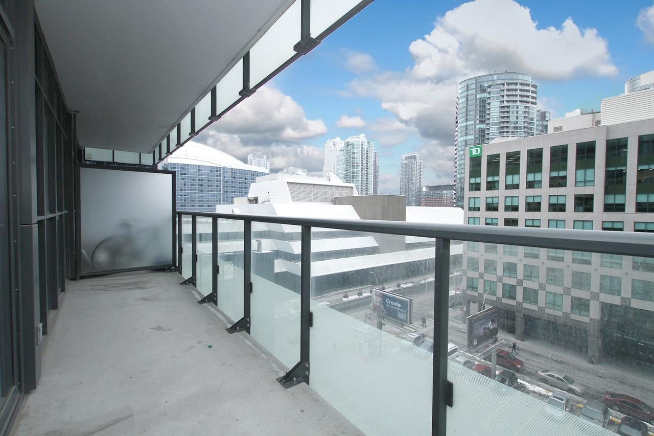 Napa Furnished Suites At Cn Tower & Maple Leaf Square Toronto Ngoại thất bức ảnh