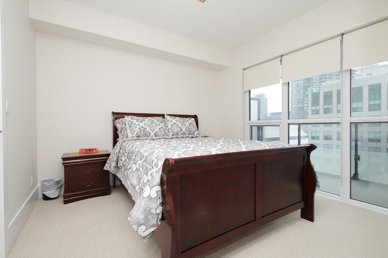 Napa Furnished Suites At Cn Tower & Maple Leaf Square Toronto Ngoại thất bức ảnh
