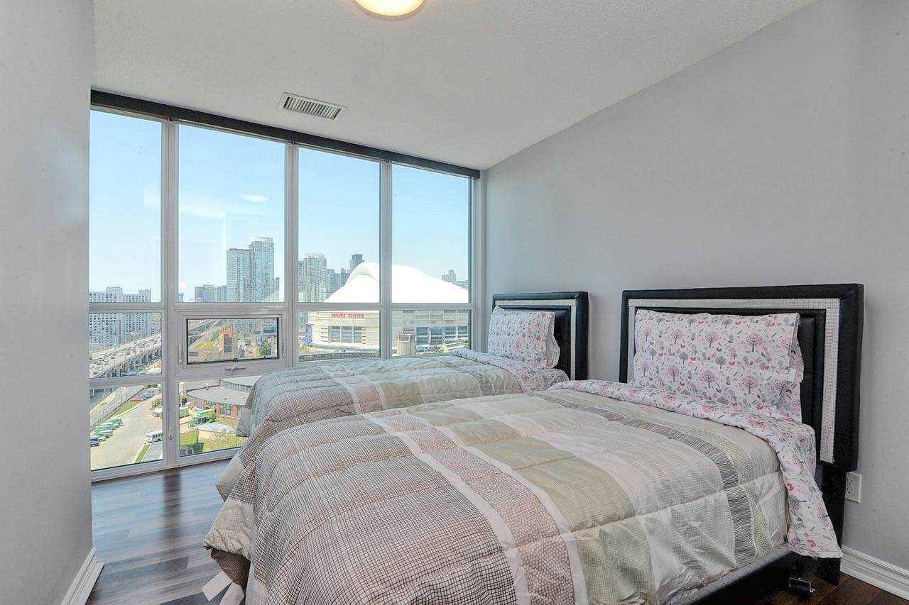 Napa Furnished Suites At Cn Tower & Maple Leaf Square Toronto Ngoại thất bức ảnh
