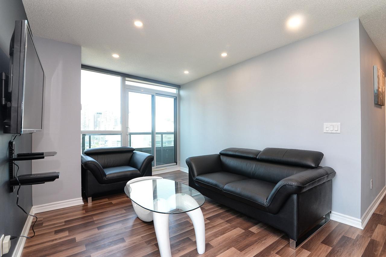 Napa Furnished Suites At Cn Tower & Maple Leaf Square Toronto Ngoại thất bức ảnh