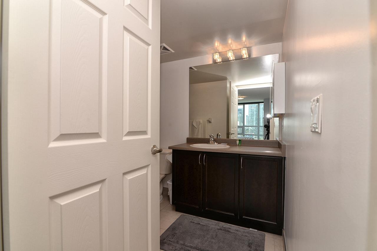 Napa Furnished Suites At Cn Tower & Maple Leaf Square Toronto Ngoại thất bức ảnh