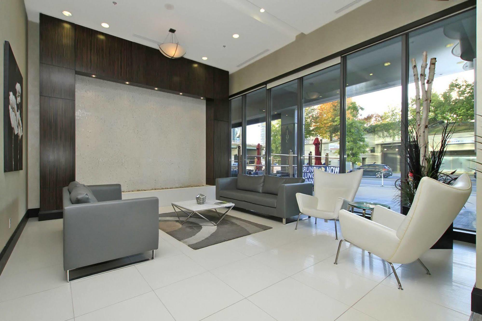 Napa Furnished Suites At Cn Tower & Maple Leaf Square Toronto Ngoại thất bức ảnh