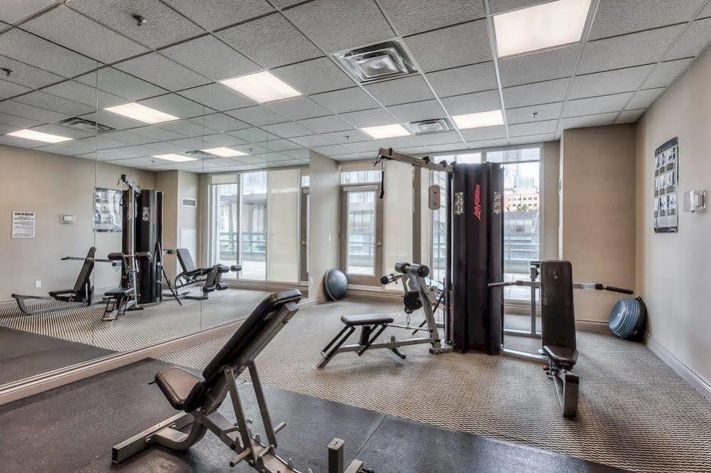 Napa Furnished Suites At Cn Tower & Maple Leaf Square Toronto Ngoại thất bức ảnh