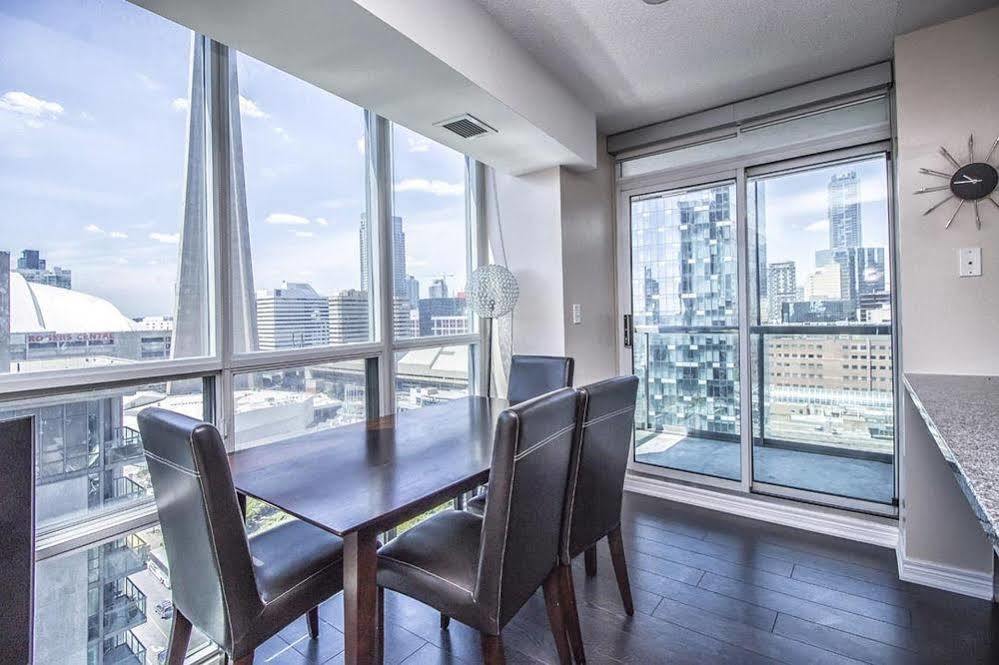 Napa Furnished Suites At Cn Tower & Maple Leaf Square Toronto Ngoại thất bức ảnh